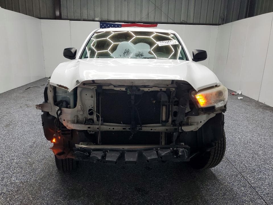 2018 TOYOTA TACOMA SR 5