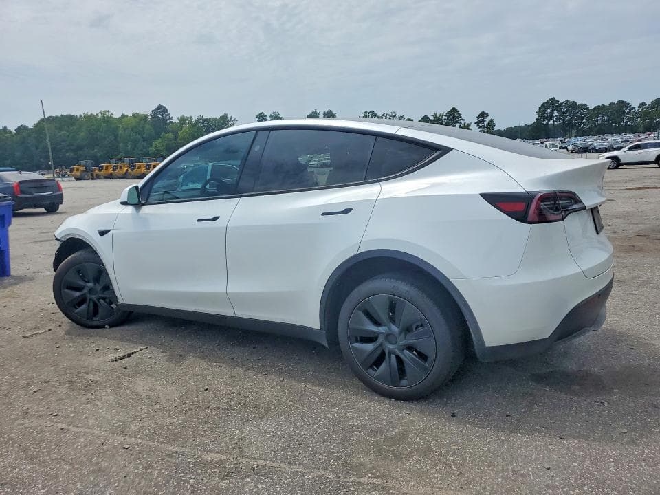 2025 TESLA MODEL Y 2