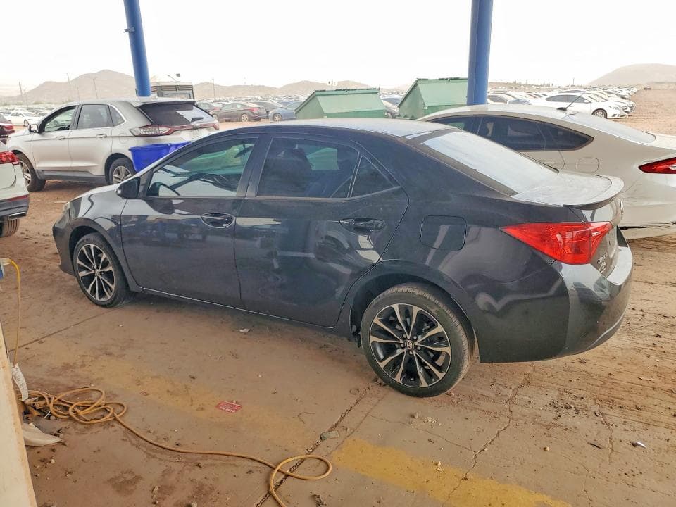 2018 TOYOTA COROLLA SE 2
