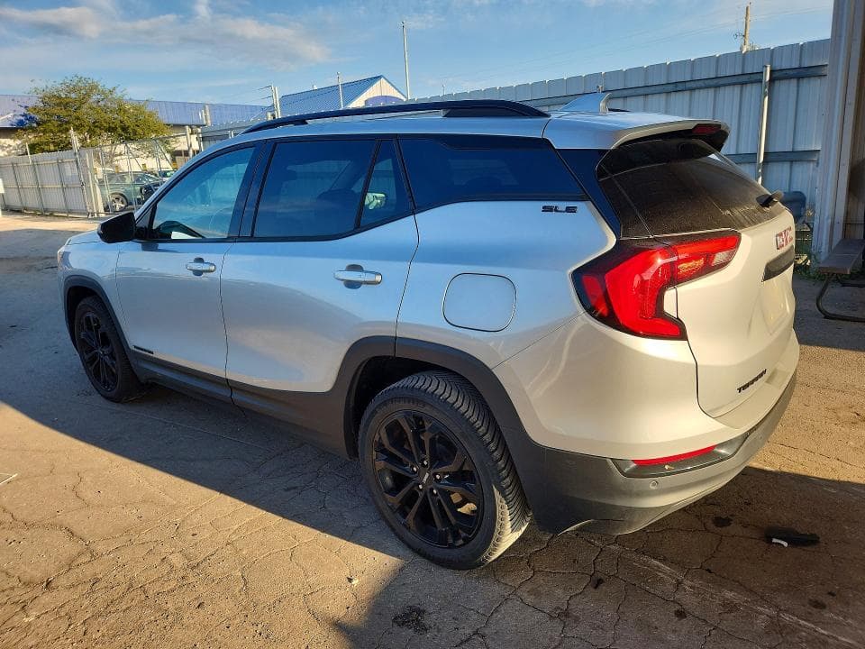 2020 GMC TERRAIN SLE 2