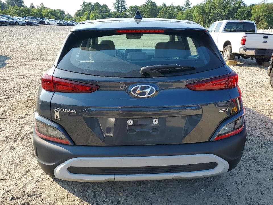 2022 HYUNDAI KONA SE 6