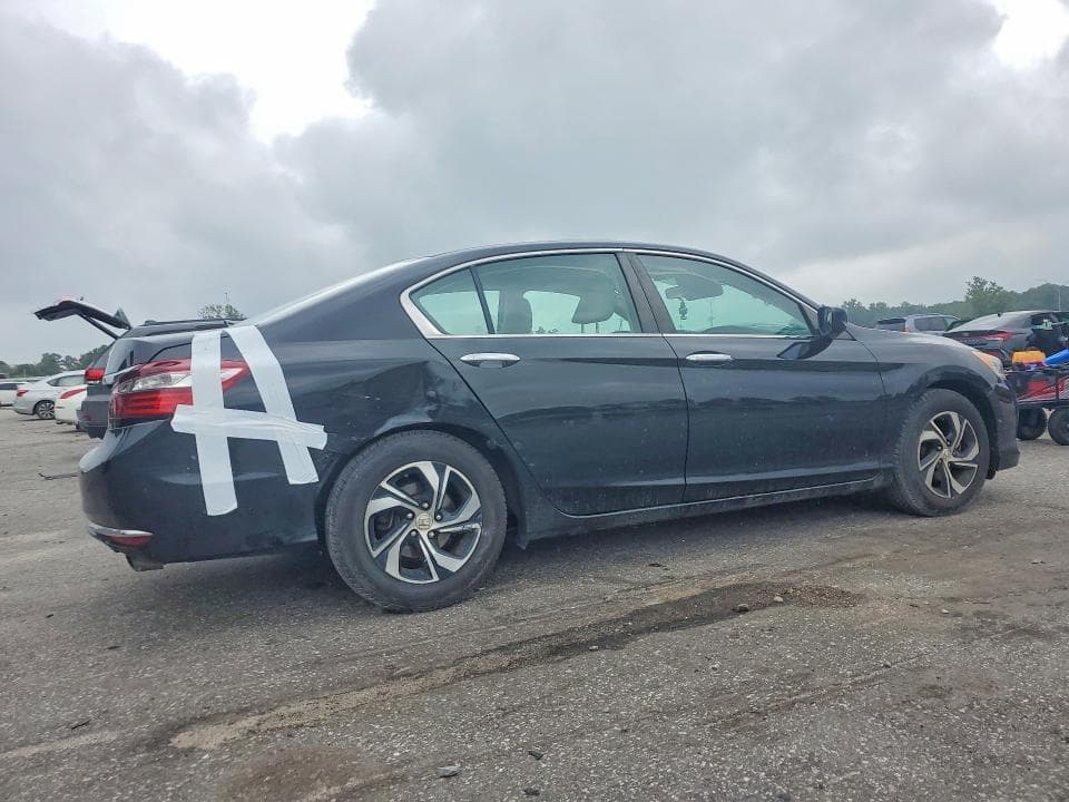 2017 HONDA ACCORD LX 3