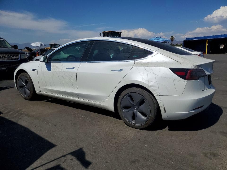 2020 TESLA MODEL 3 2