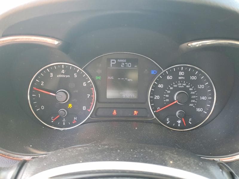 2017 KIA FORTE LX 9