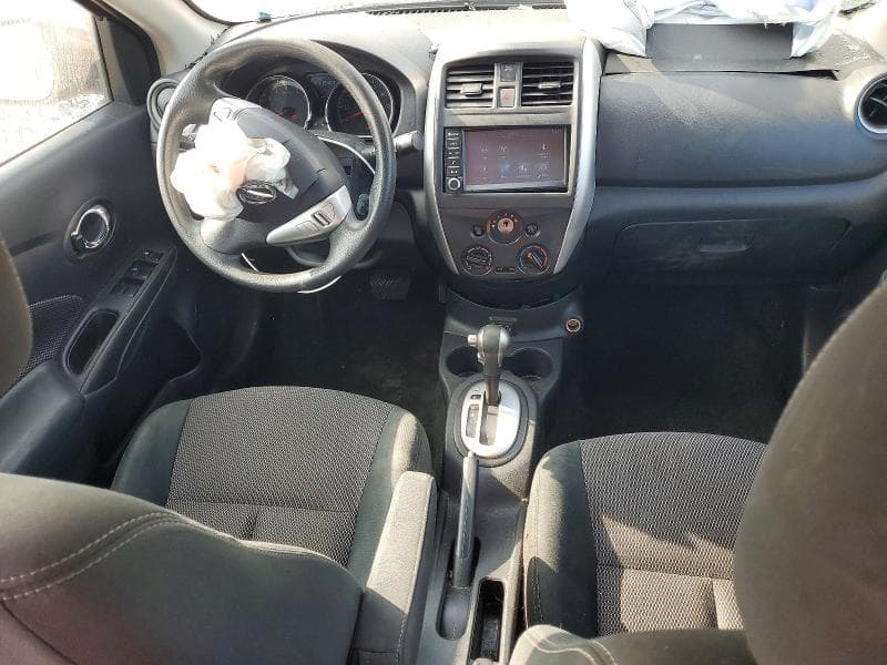 2019 NISSAN VERSA SV 8