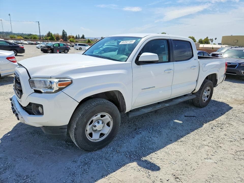 2017 TOYOTA TACOMA SR5
