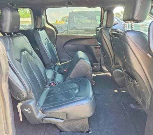 2019 CHRYSLER PACIFICA TOURING L PLUS 11