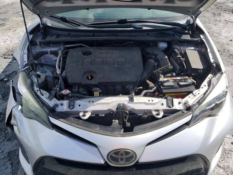 2019 TOYOTA COROLLA SE 11