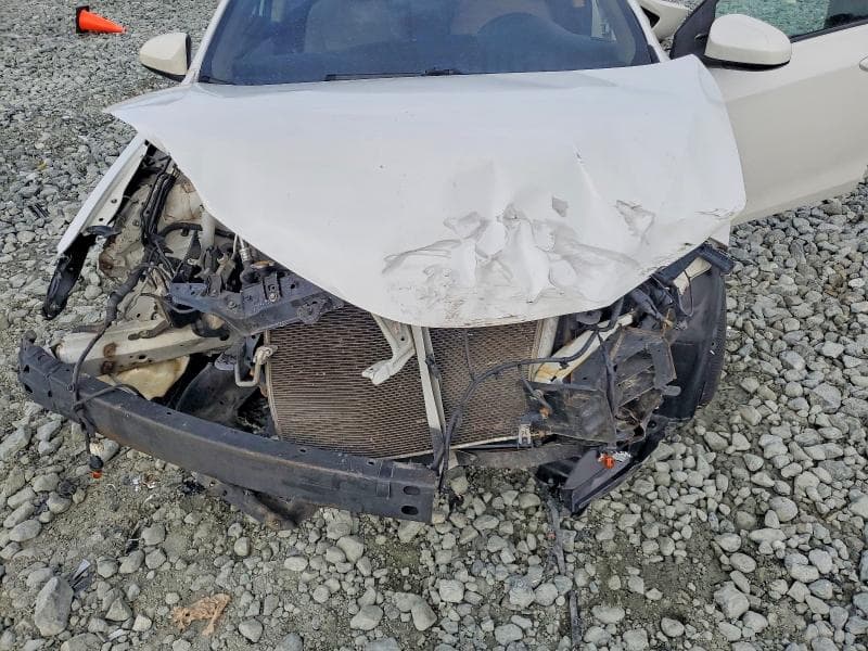 2017 TOYOTA COROLLA LE 11