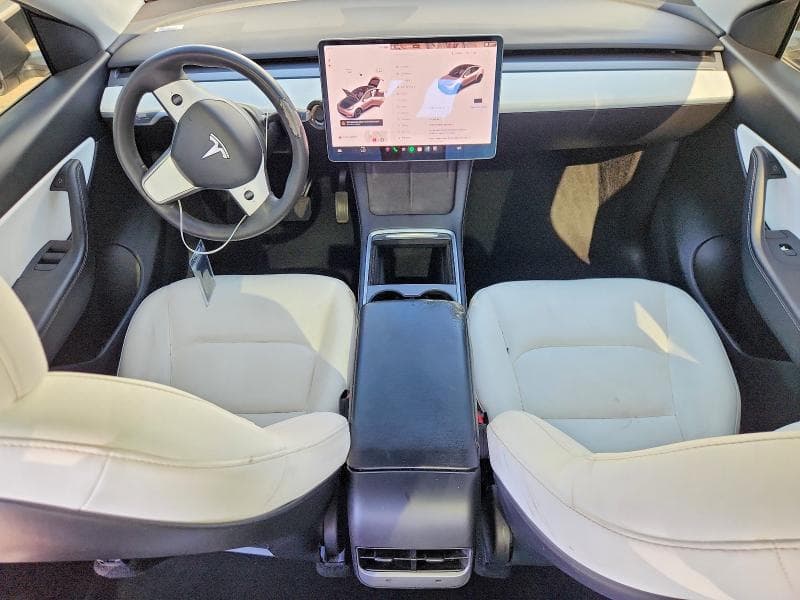 2021 TESLA MODEL Y 8