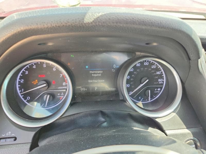 2018 TOYOTA CAMRY XLE 9