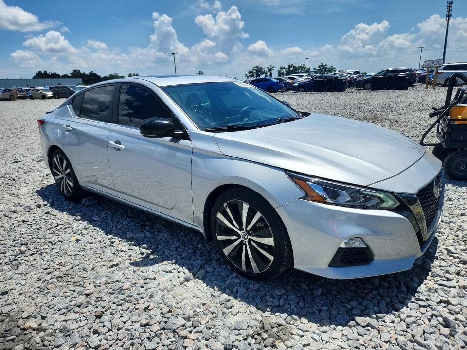 2019 NISSAN ALTIMA SR 4