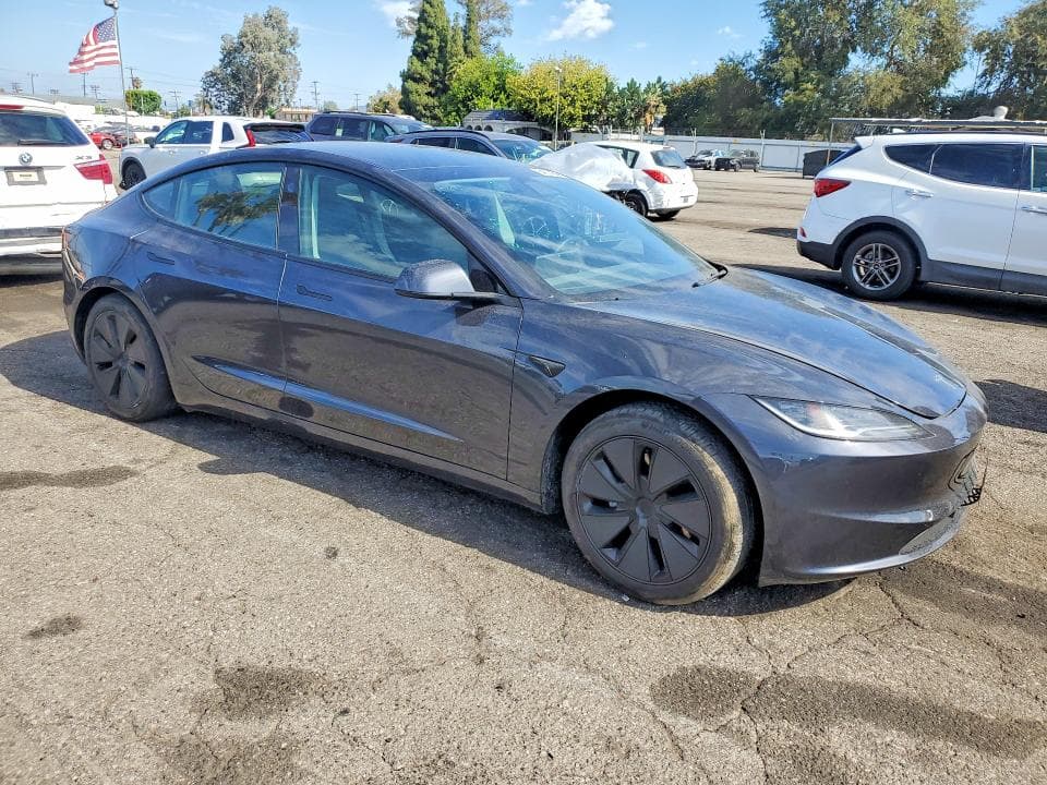 2024 TESLA MODEL 3 4