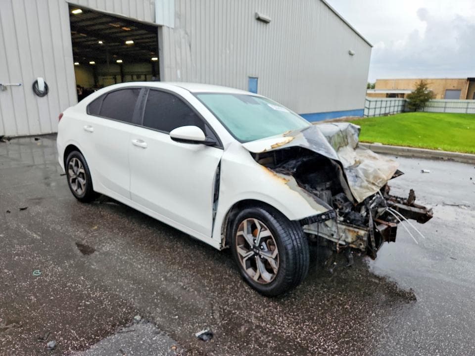 2021 KIA FORTE LXS 4