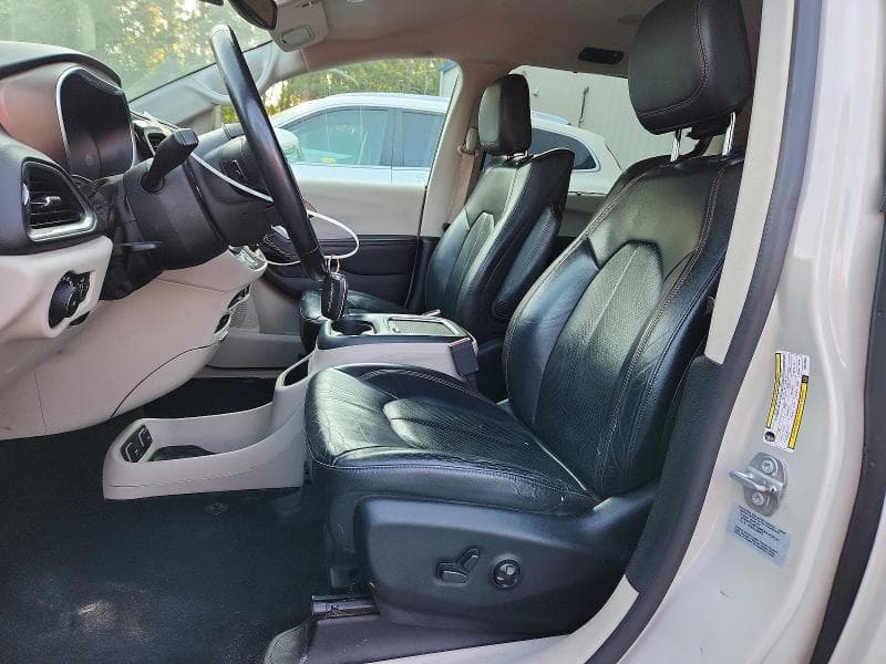 2017 CHRYSLER PACIFICA TOURING L PLUS 7