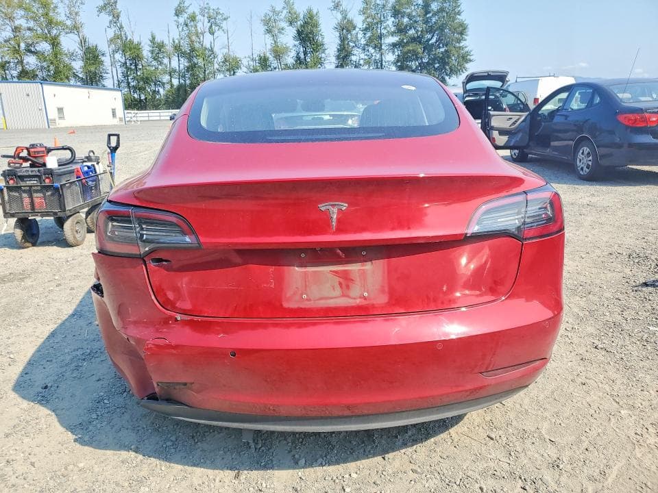 2018 TESLA MODEL 3 6