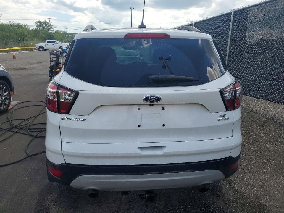 2018 FORD ESCAPE SE 6