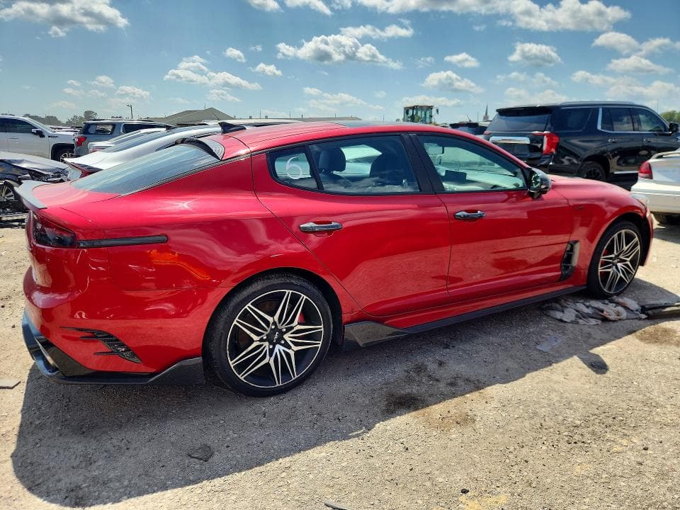 2022 KIA STINGER GT2 3