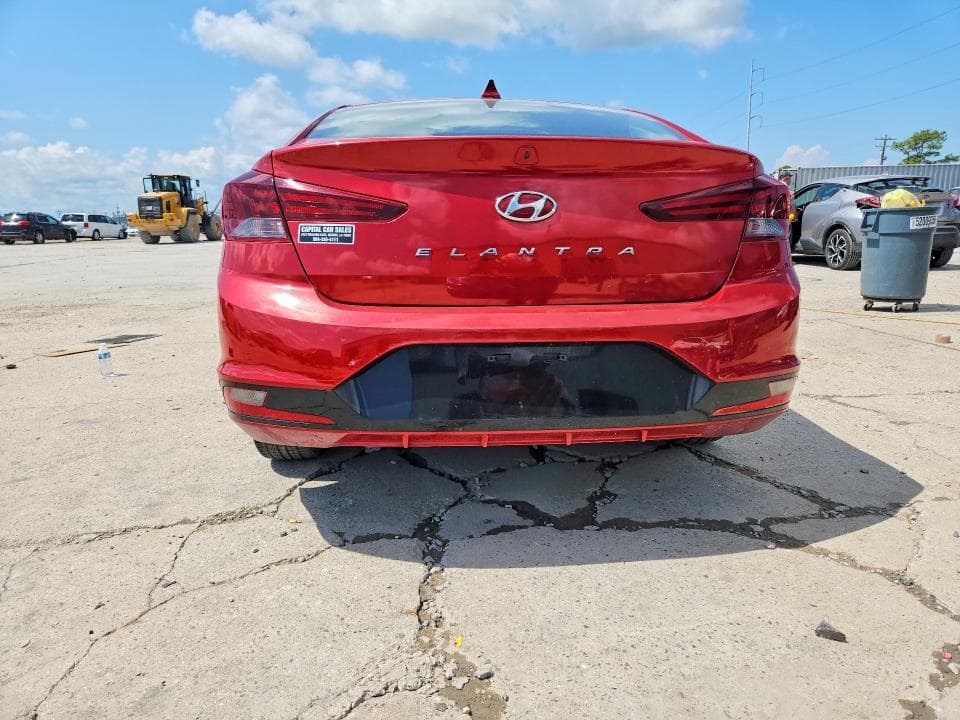 2020 HYUNDAI ELANTRA SEL 6