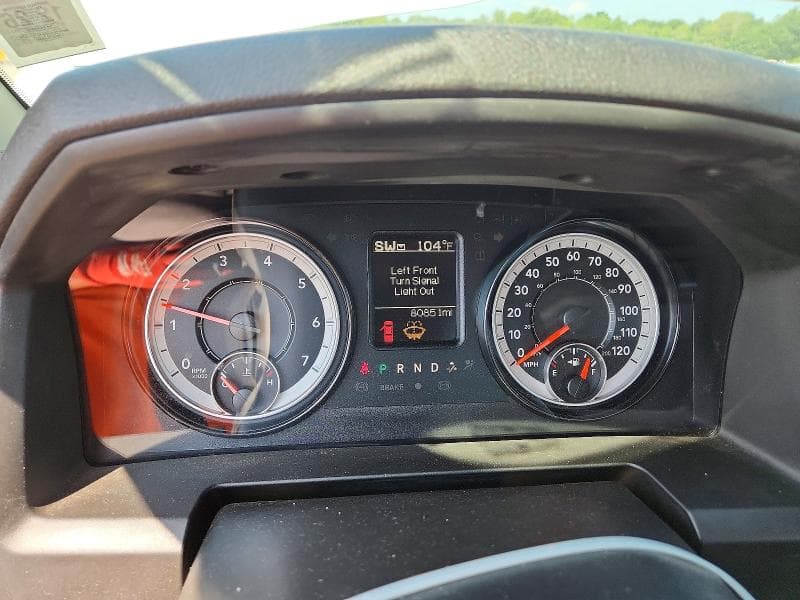 2022 RAM 1500 CLASSIC TRADESMAN 9