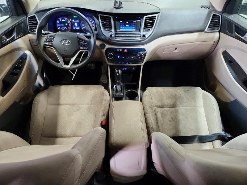 2017 HYUNDAI TUCSON SE 8