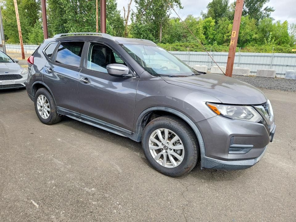 2018 NISSAN ROGUE SV 4