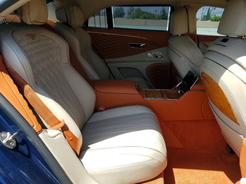 2022 BENTLEY FLYING SPUR 10