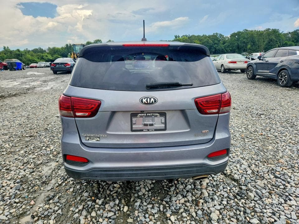 2020 KIA SORENTO LX 6