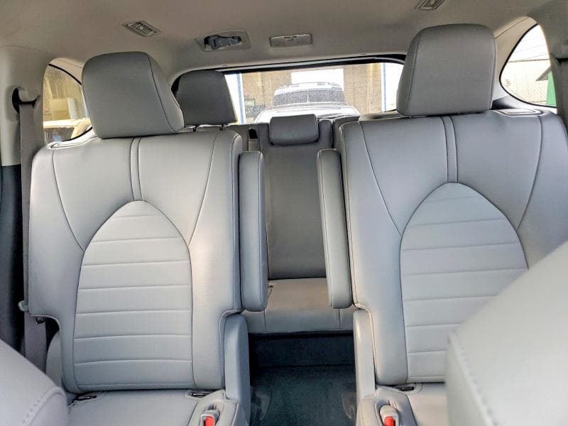 2022 TOYOTA HIGHLANDER HYBRID XLE 10