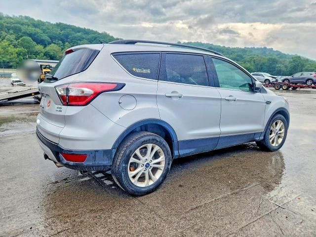 2018 FORD ESCAPE SEL 3