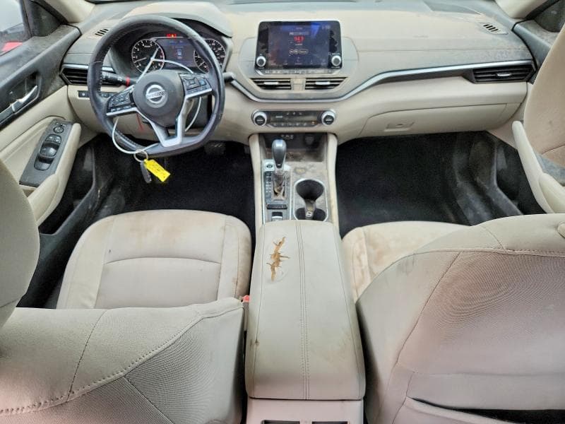 2019 NISSAN ALTIMA SV 8