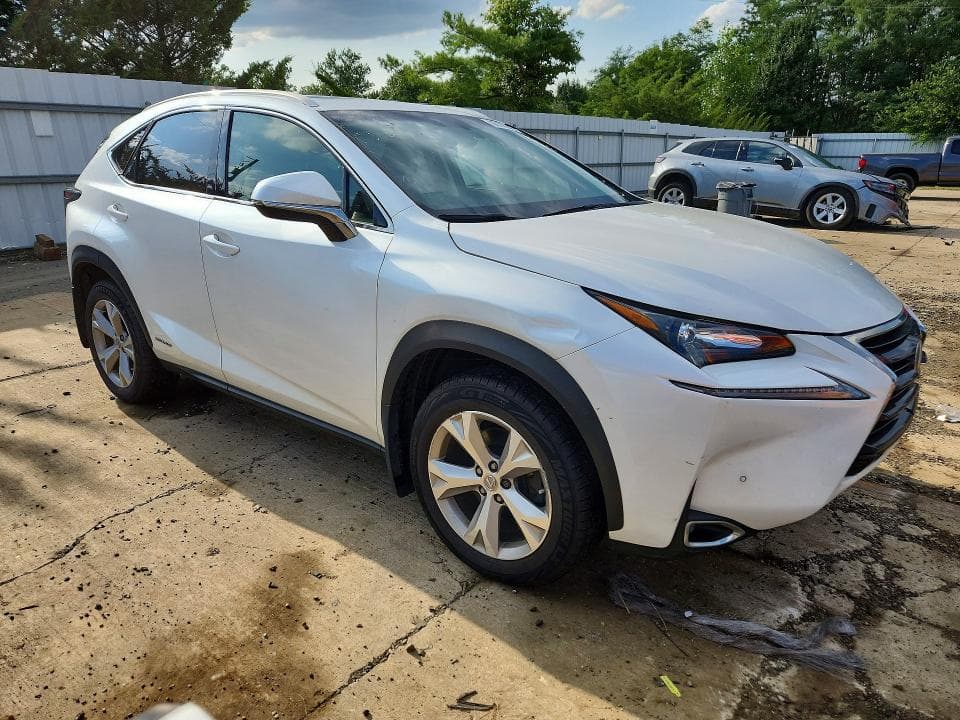 2017 LEXUS NX 300H 4
