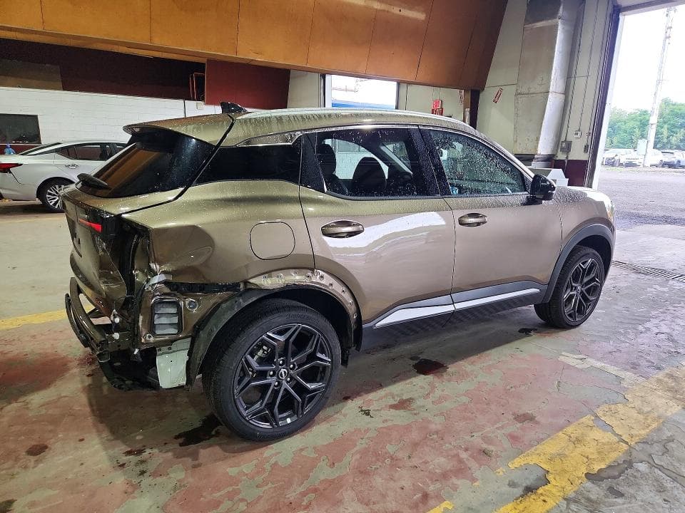 2026 NISSAN KICKS SR 3