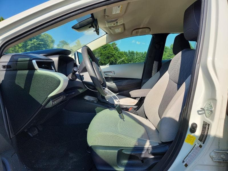 2020 TOYOTA COROLLA LE 7