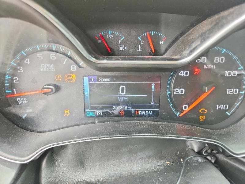 2017 CHEVROLET IMPALA LT 9