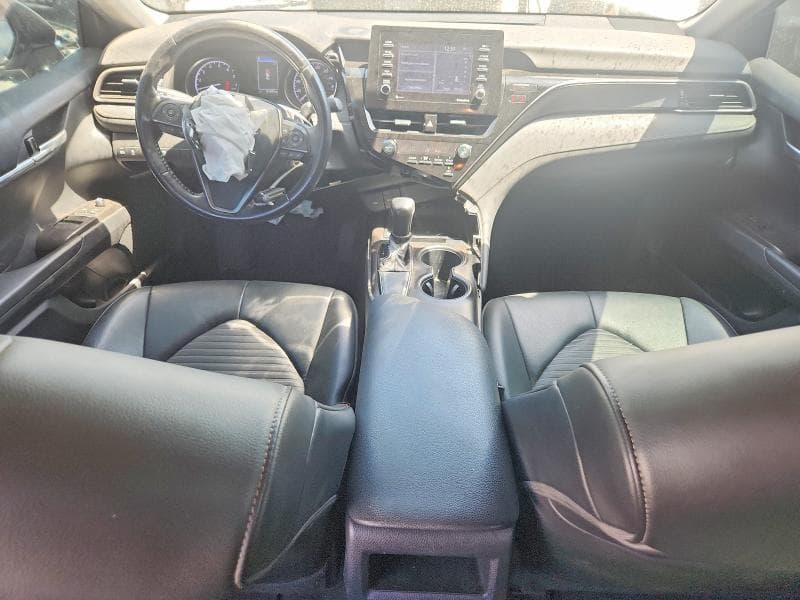 2021 TOYOTA CAMRY SE 8