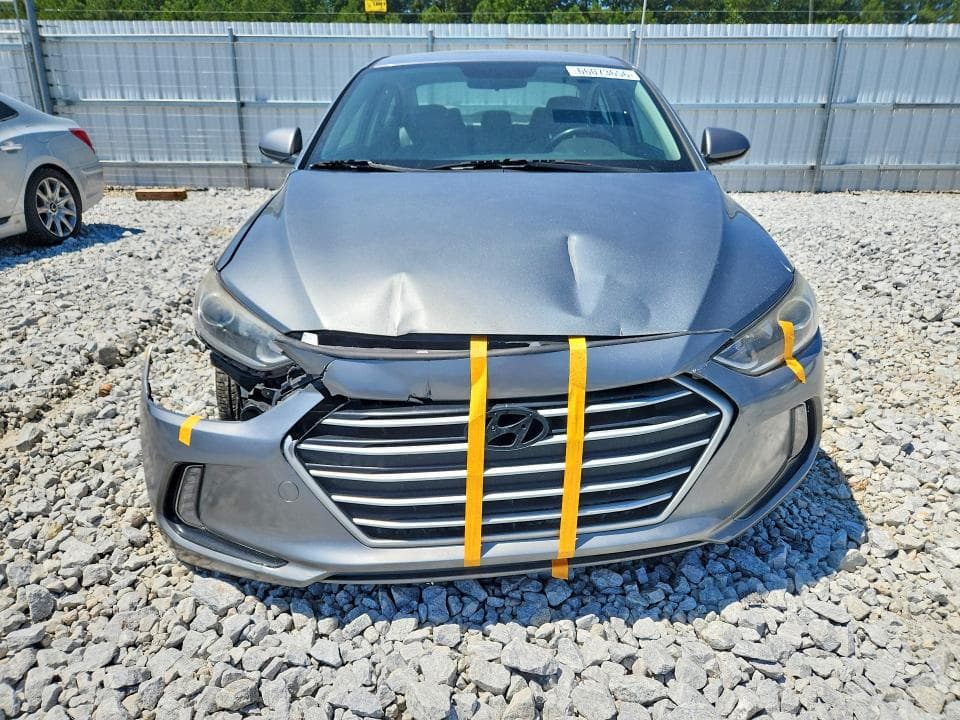 2017 HYUNDAI ELANTRA SE 5