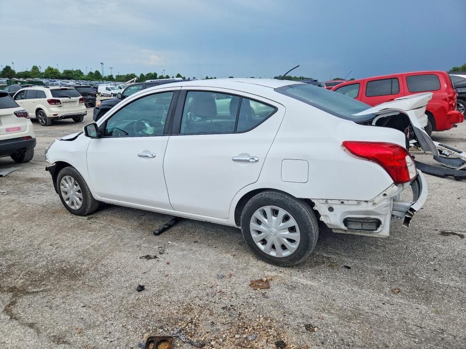 2019 NISSAN VERSA SV 2