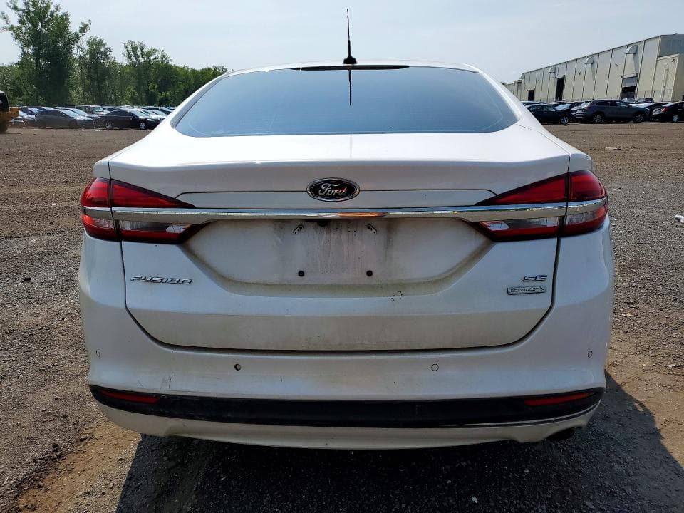 2017 FORD FUSION SE 6
