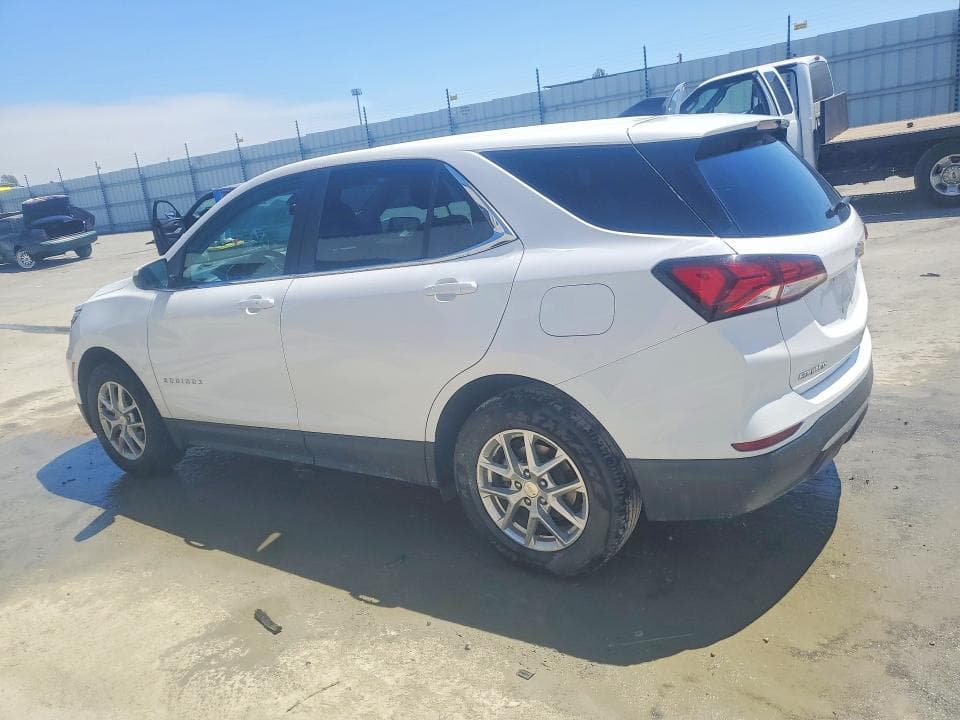 2024 CHEVROLET EQUINOX LT 2