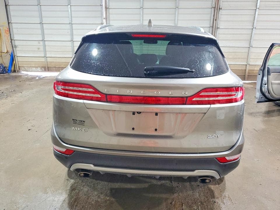 2017 LINCOLN MKC PREMIERE 6