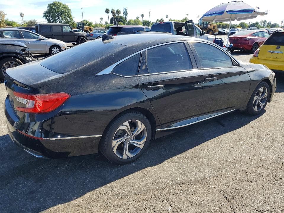 2018 HONDA ACCORD EX 3