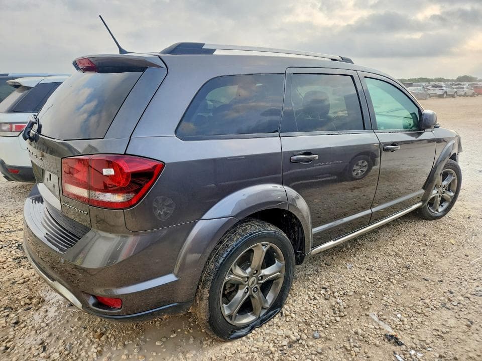2018 DODGE JOURNEY CROSSROAD 3