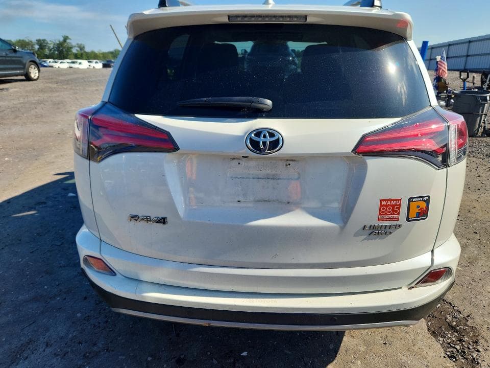 2018 TOYOTA RAV4 LIMITED 6