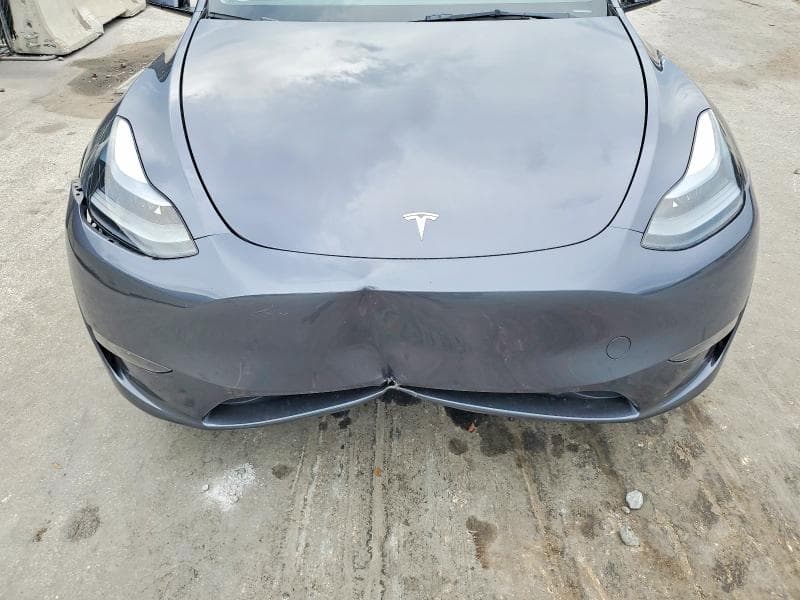 2023 TESLA MODEL Y 11