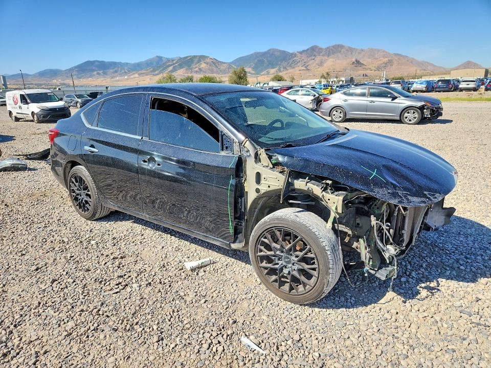 2017 NISSAN SENTRA S 4