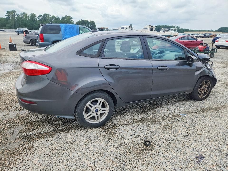 2017 FORD FIESTA SE 3