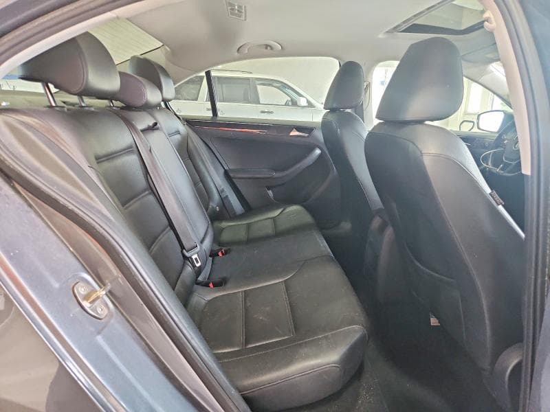 2017 VOLKSWAGEN JETTA SEL 10