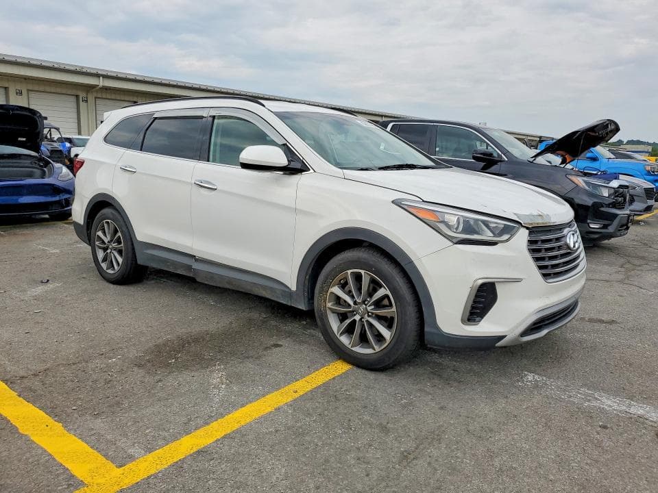 2017 HYUNDAI SANTA FE SE 4