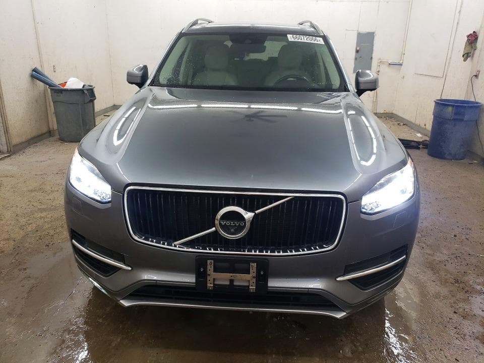 2017 VOLVO XC90 T6 5